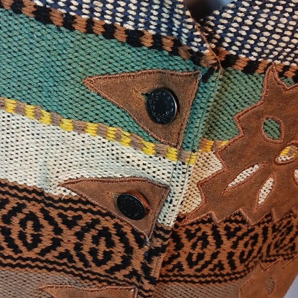 Jane Ashley Patchwork Women's Vest - Picture 3 of 6